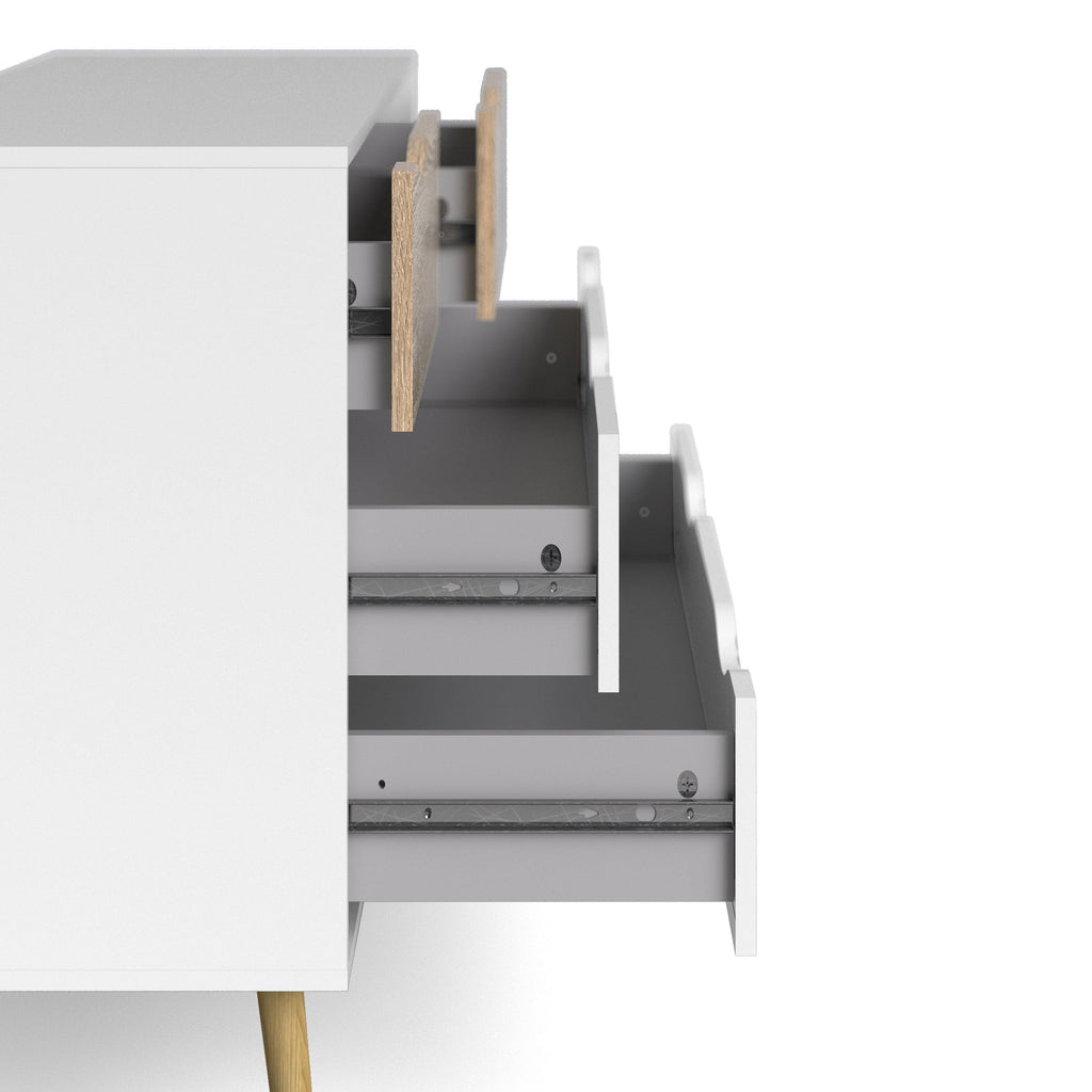 Oslo Chest of 4 Drawers in White and Oak - image 8