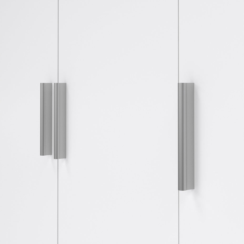 Pepe Wardrobe with 3 Doors in Oak with White High Gloss - image 9