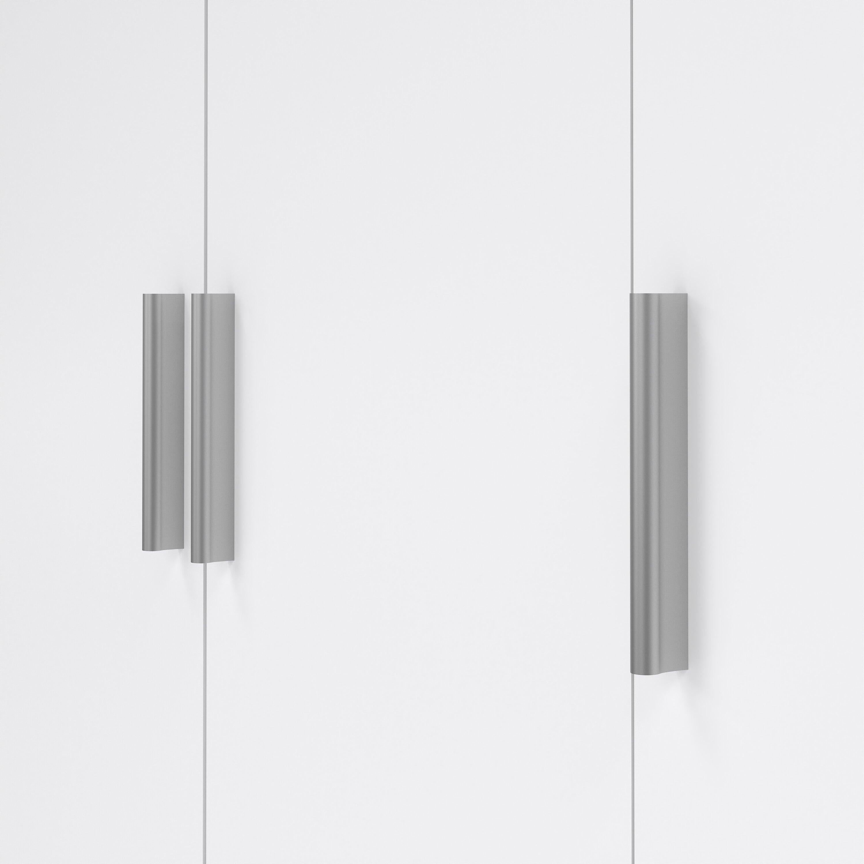 Pepe Wardrobe with 3 Doors in Oak with White High Gloss - image 9