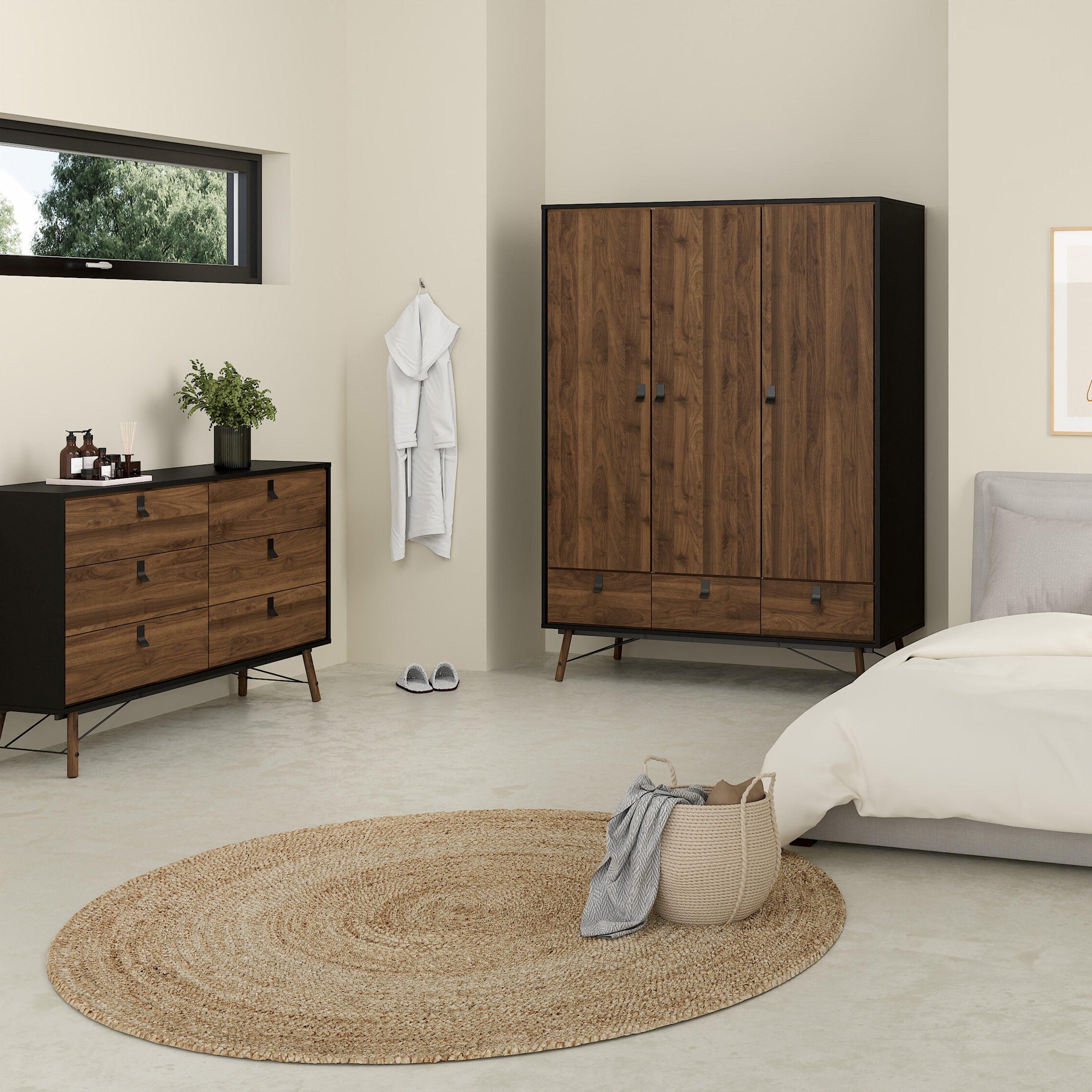 Ry Wide Double Chest of Drawers 6 Drawers in Matt Black Walnut - image 6