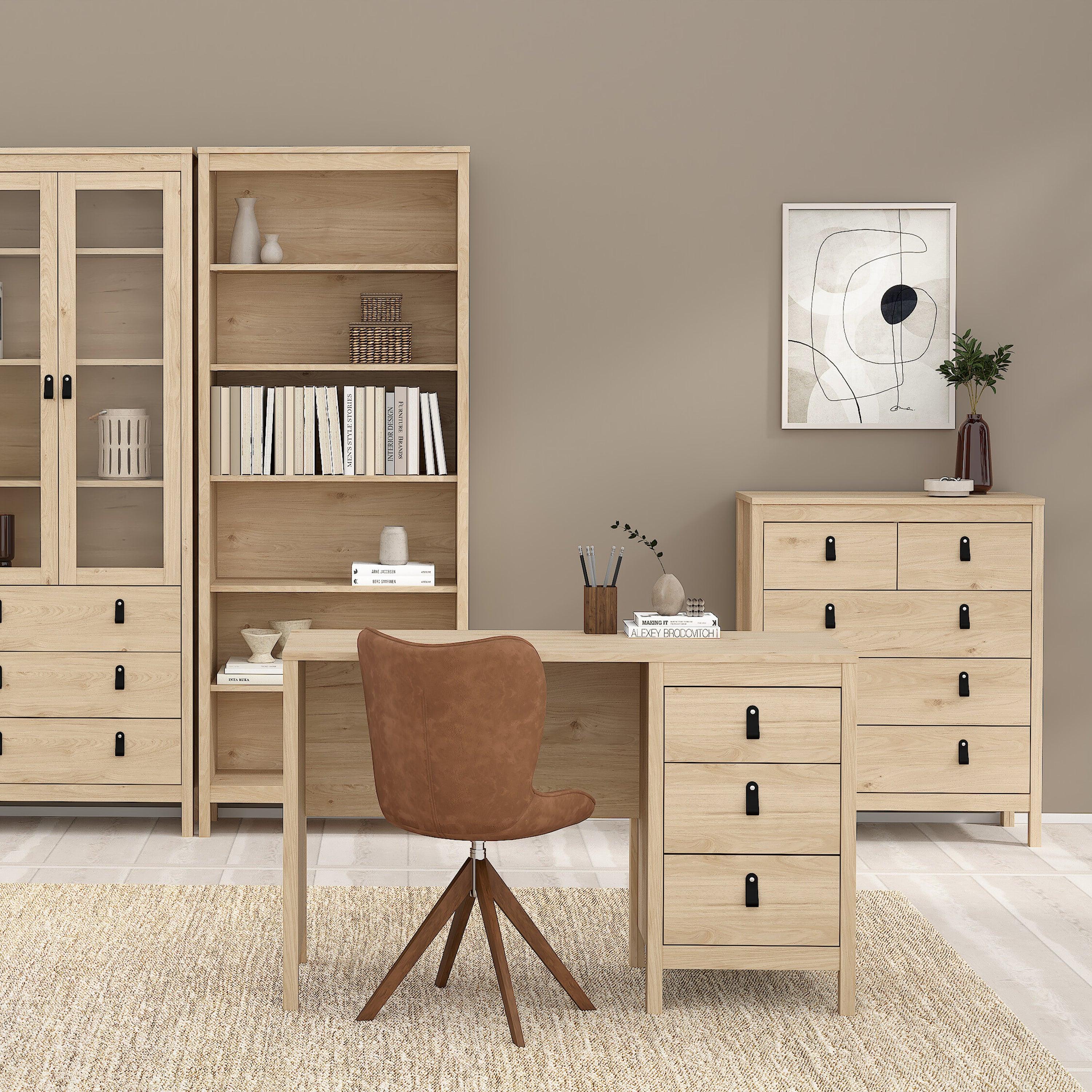 Barcelona Chest 3+2 Drawers in Jackson Hickory Oak - image 6