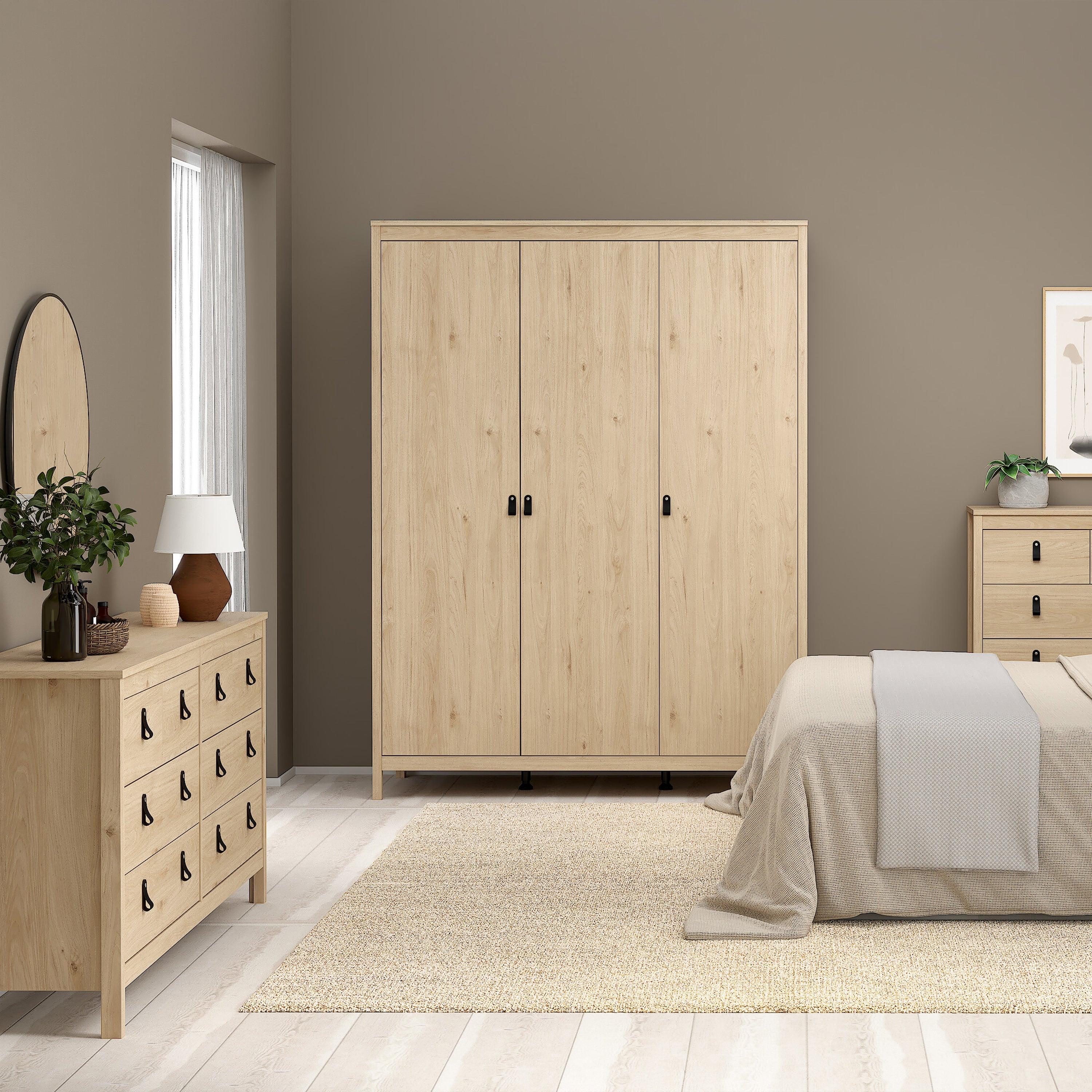 Barcelona Double Dresser 4+4 Drawers in Jackson Hickory Oak - image 6