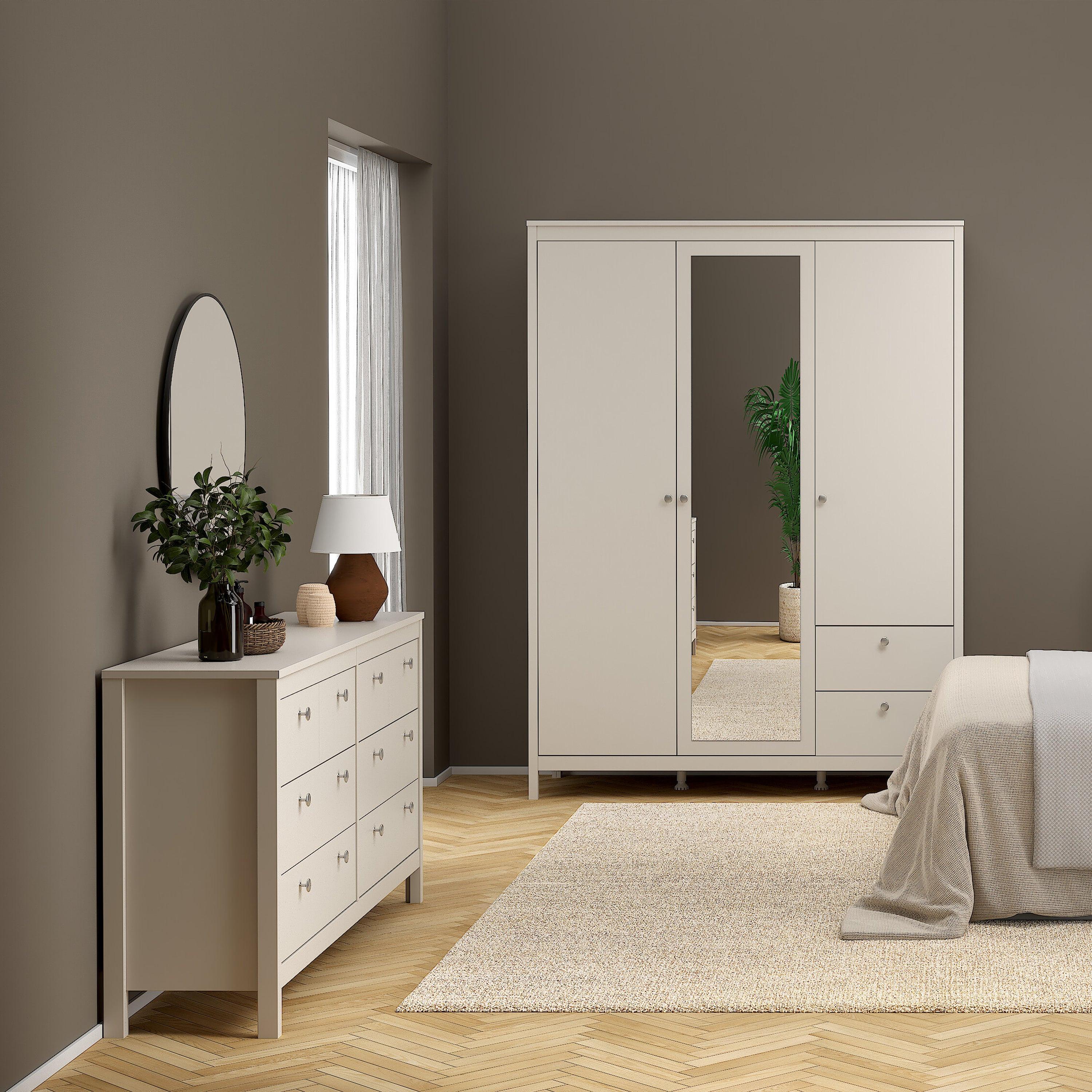 Madrid Double Dresser 4+4 Drawers in Cashmere - image 6
