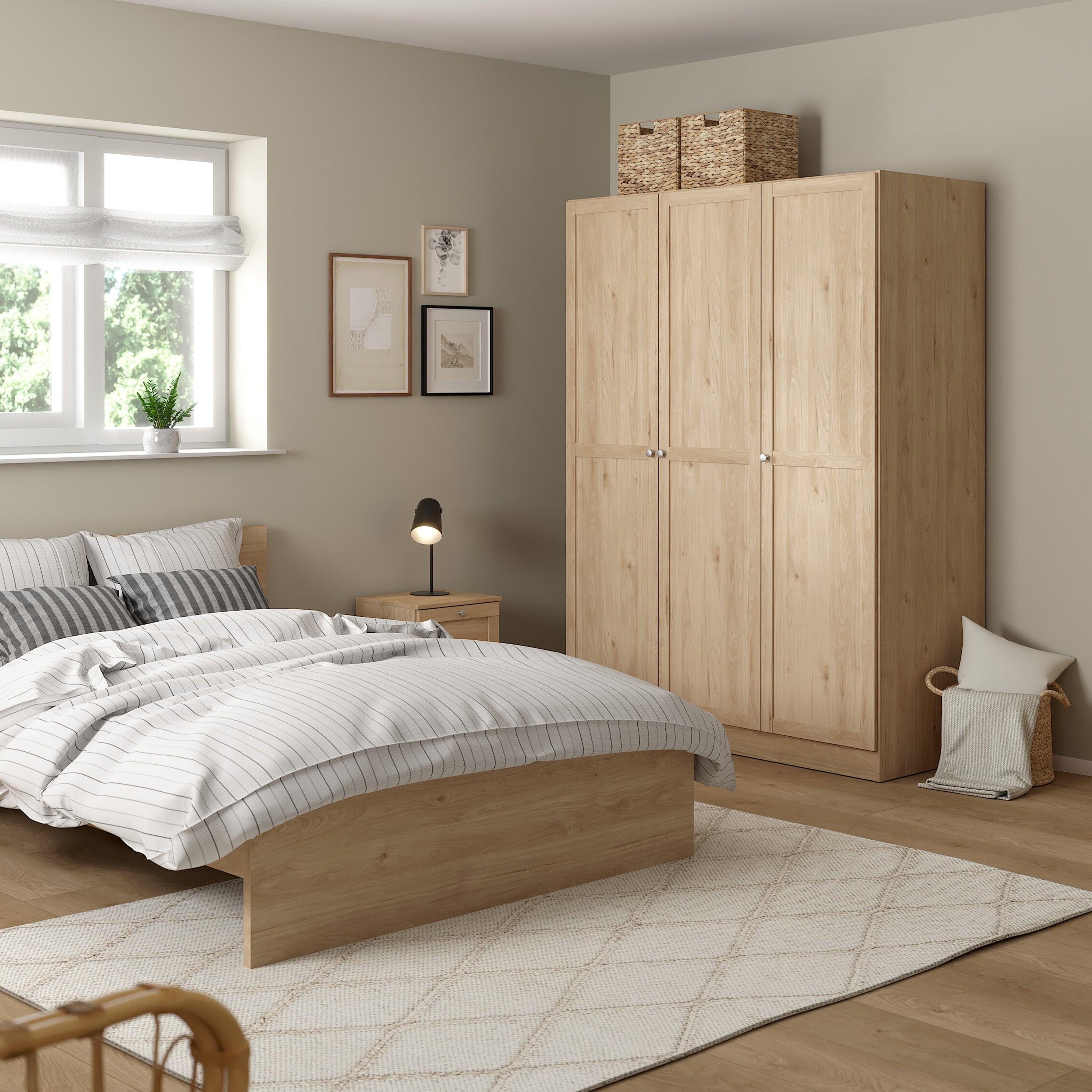 Brande Wardrobe with 3 Frame Doors in Jackson Hickory Oak - image 7