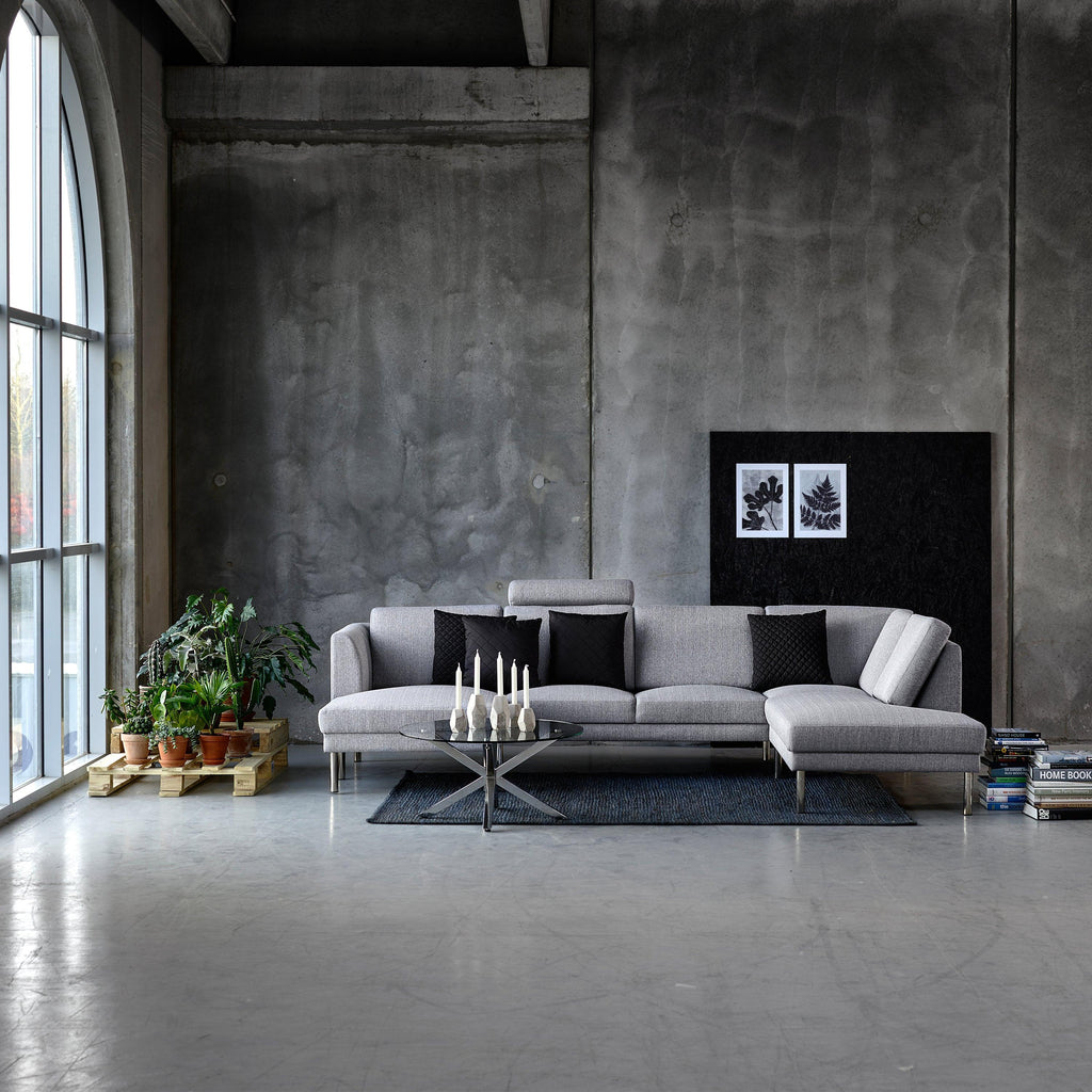 Heaven Round Coffee Table with Glass Top and Chrome Legs - image 3