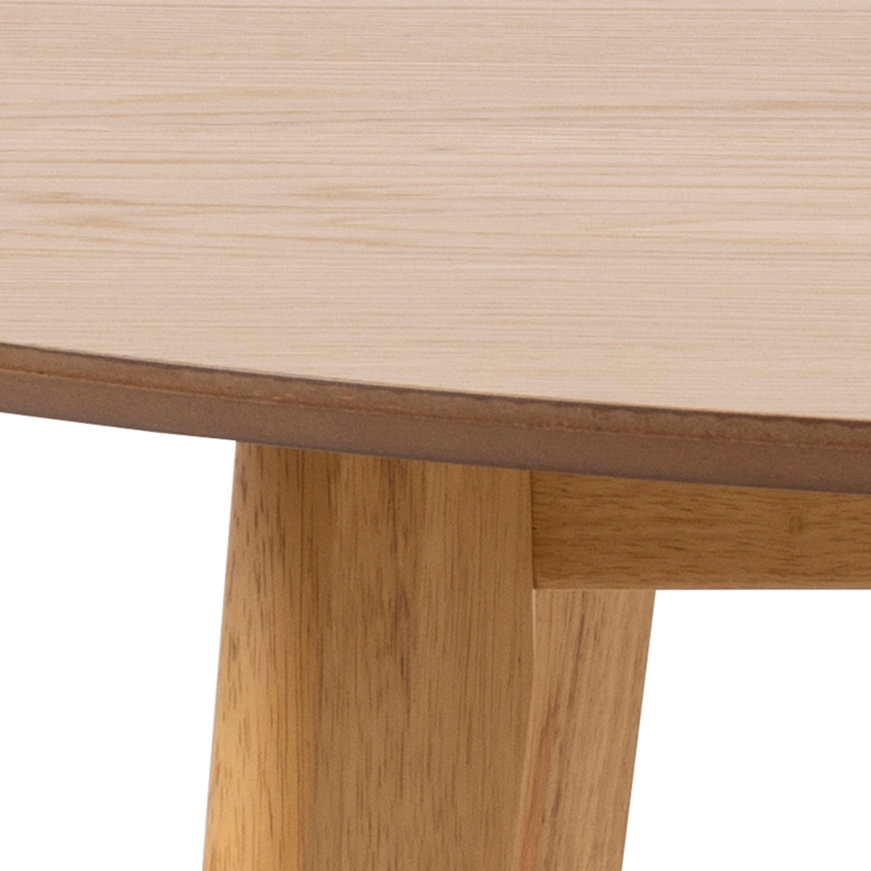 Roxby Round Dining Table in Oak 105cm includes 4 Roxby Dining Chairs in Oak - image 4