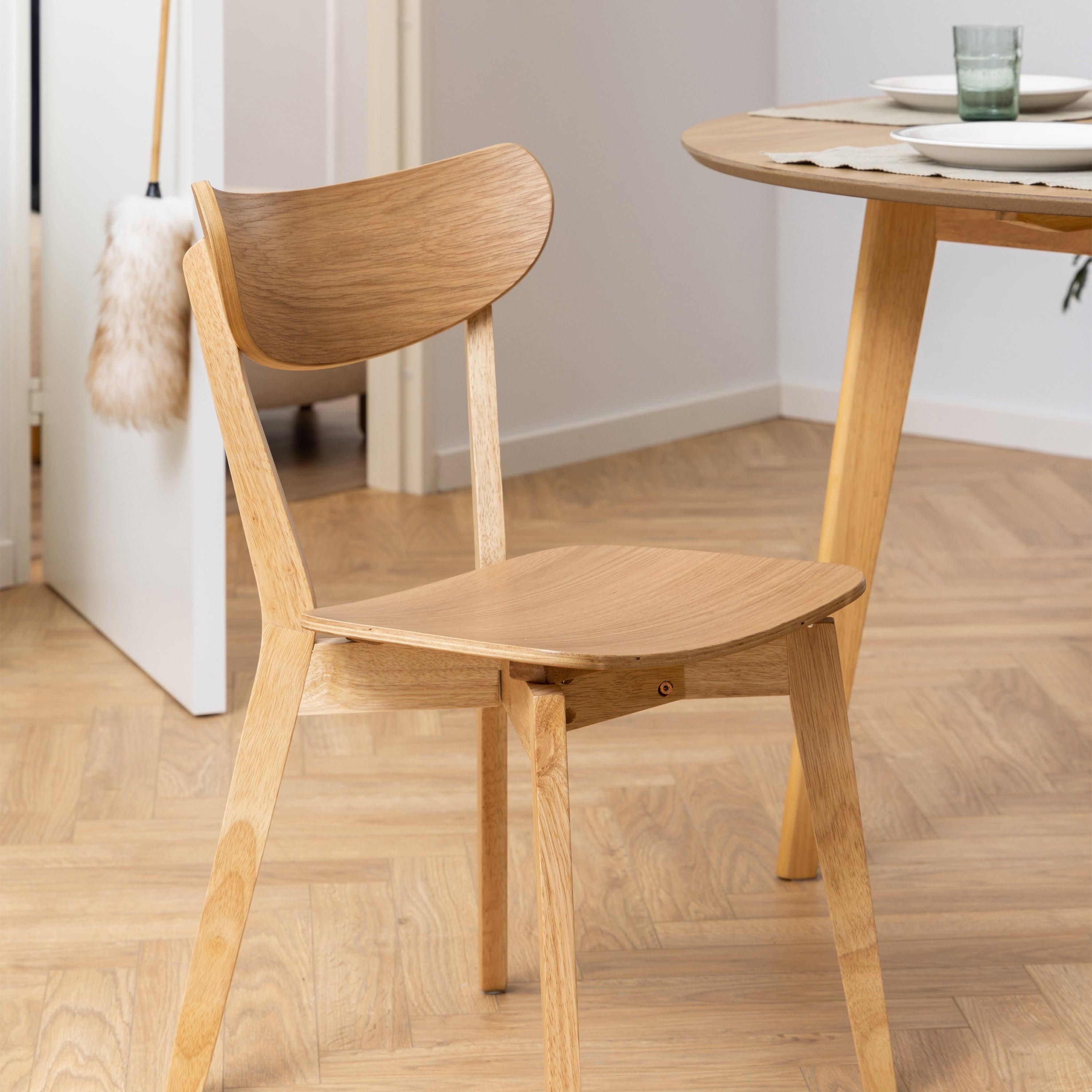Roxby Round Dining Table in Oak 105cm includes 4 Roxby Dining Chairs in Oak - image 7