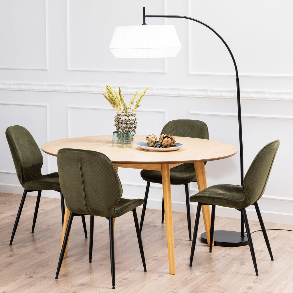 Roxby Round Dining Table in Oak 140cm - image 4