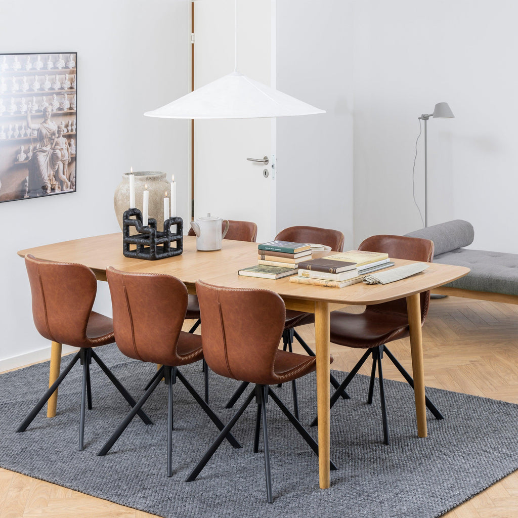 Montreux Rectangular Extending Dining Table in Oak 180-219 cm - image 5