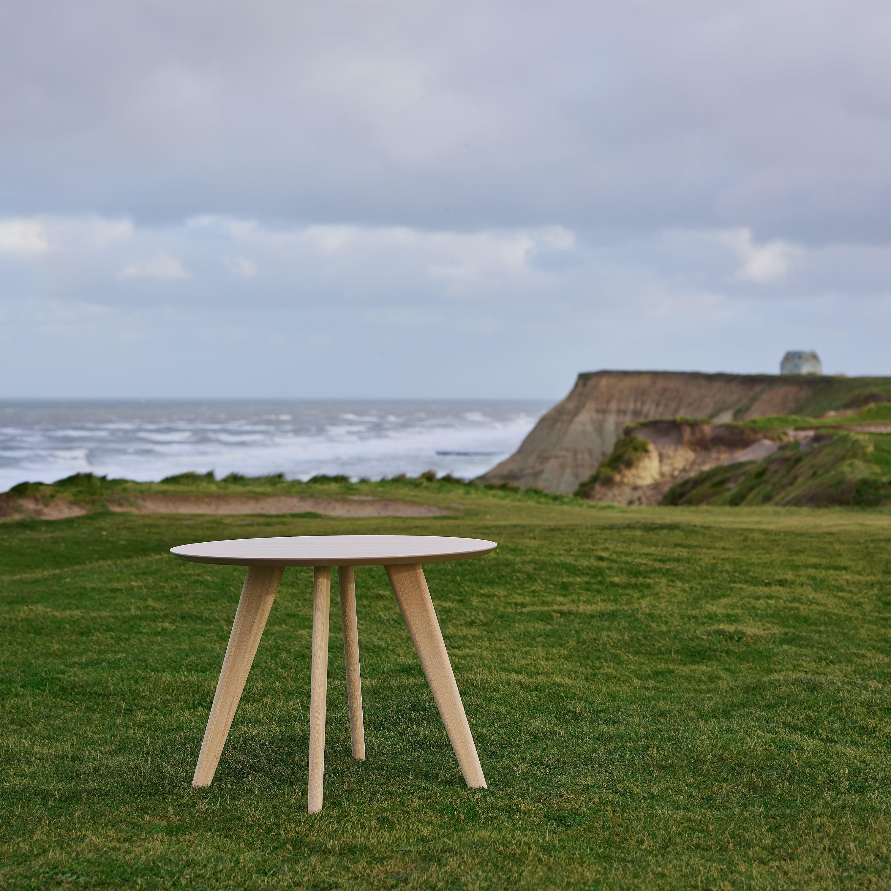 Townsville Round Dining Table in White and Oak 100cm - image 5