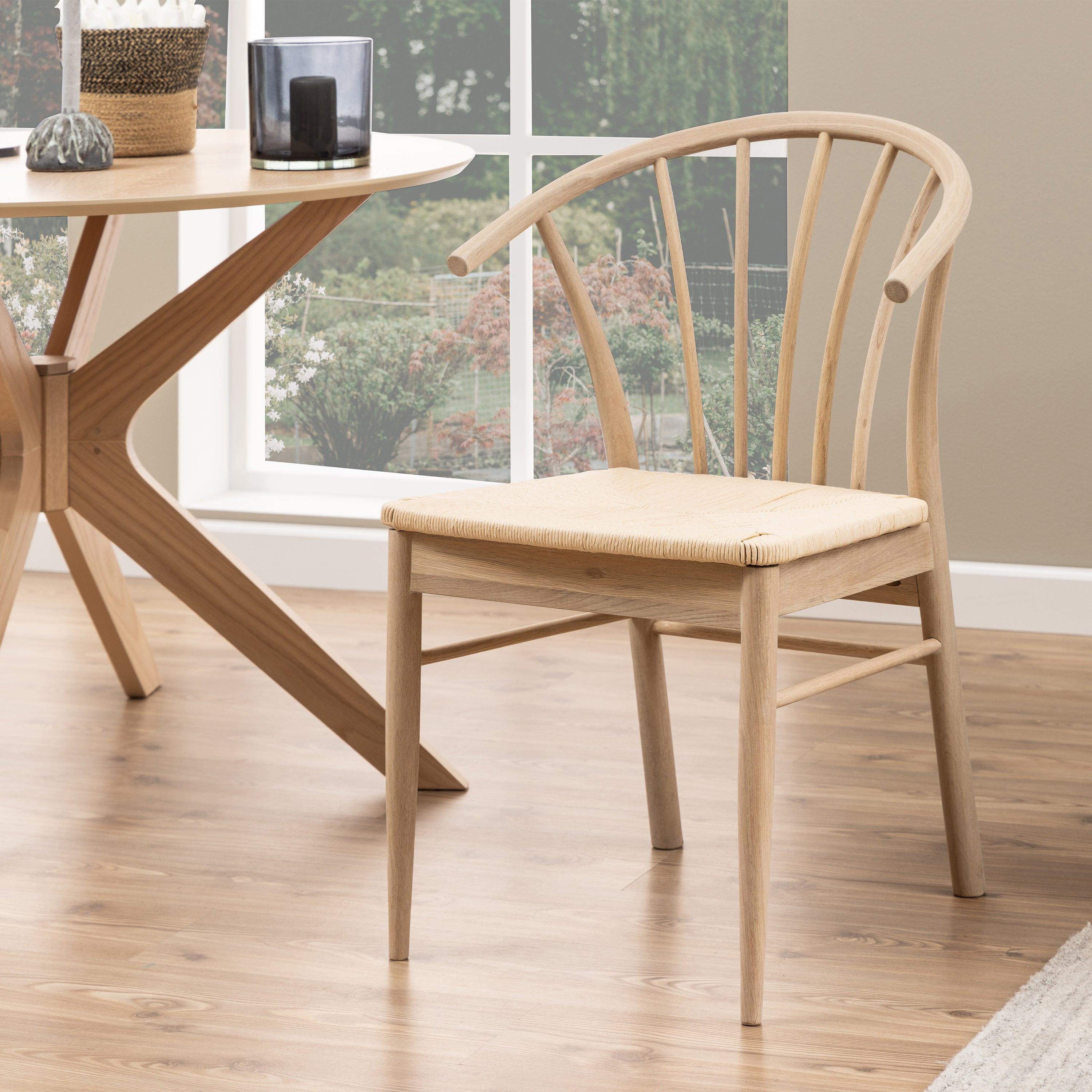 I_Duncan Round Dining Table in White Oak 105cm includes 4 Cassandra Dining Chairs with Armrest in White Oak - image 8