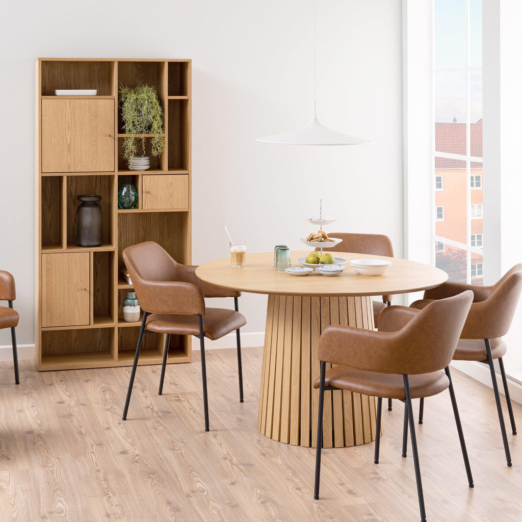 Christo Round Dining Table in Oak - image 2