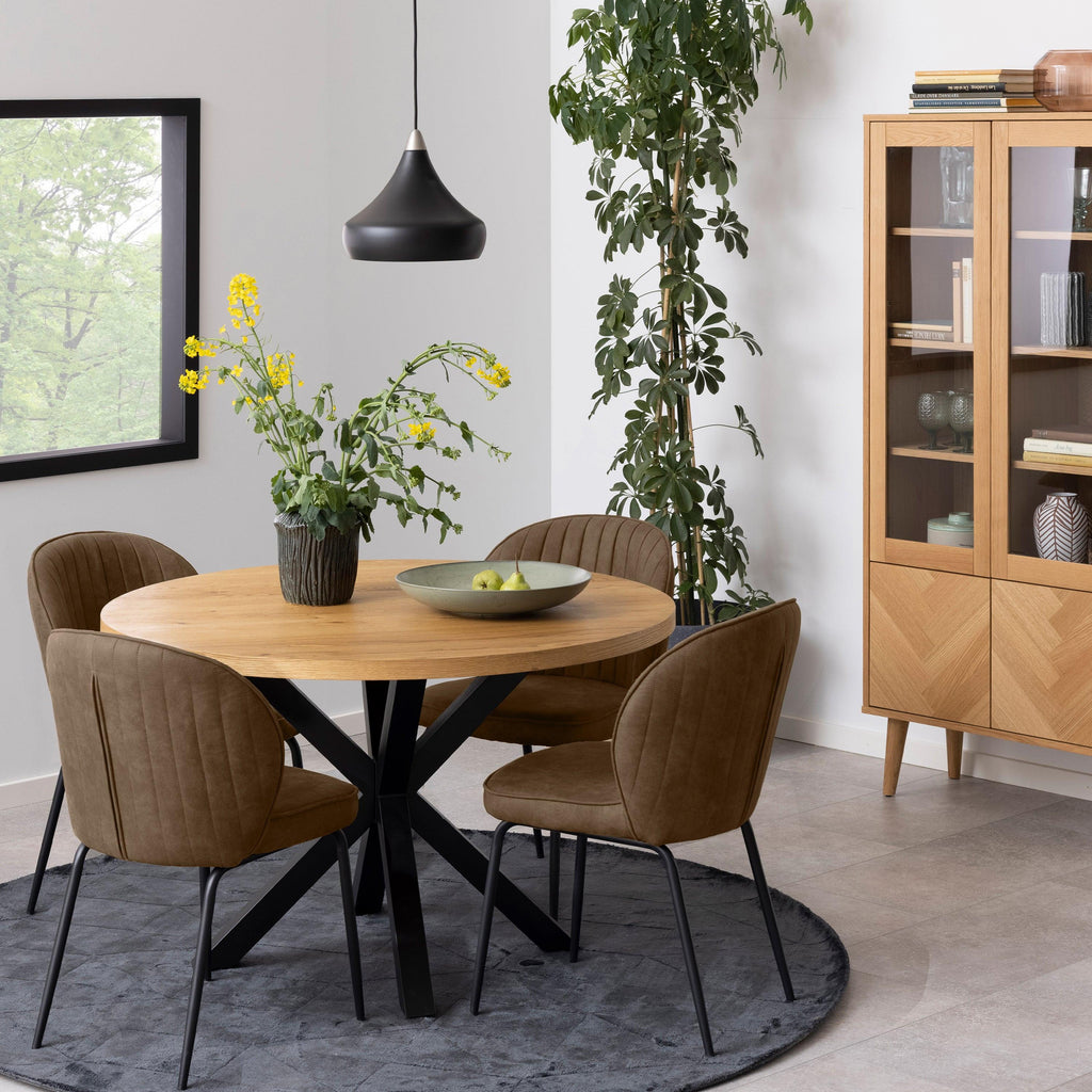 Heaven Dining Table in Oak with Black Legs - image 3
