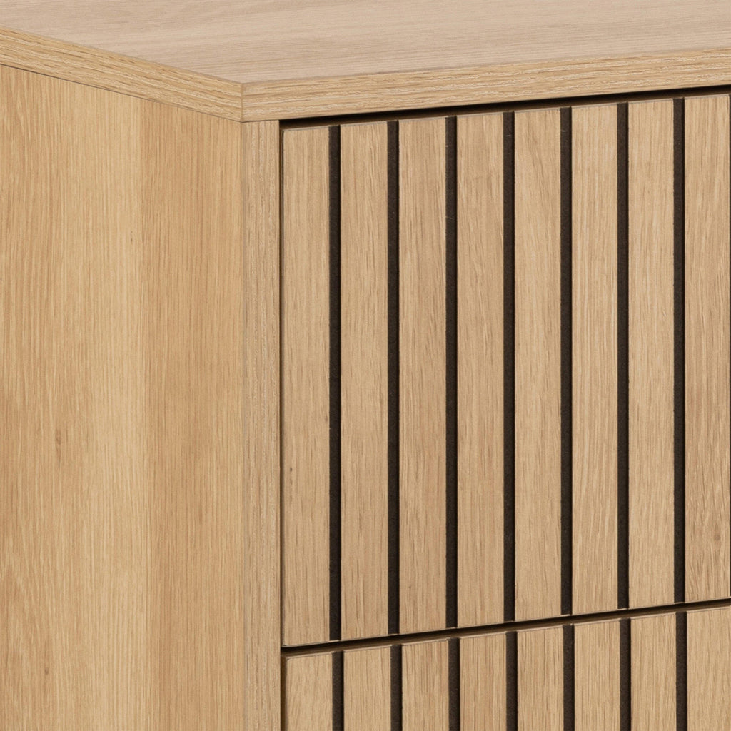 Albany Chest of 3 Drawers in Oak/Black Legs - image 7
