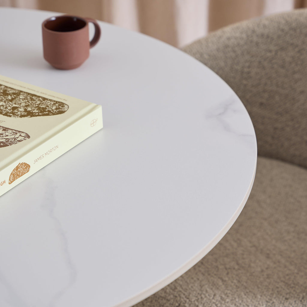 Malta Round Bar Table in Ceramic White - image 3